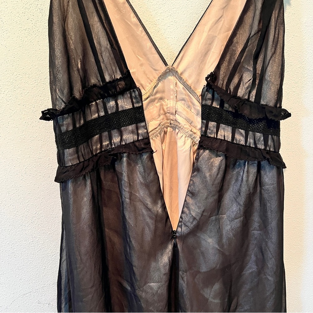 Nelli USA 100% Silk Dress Thin Lace Strap Black Overlay Lace Accents Size Small - Picture 9 of 10